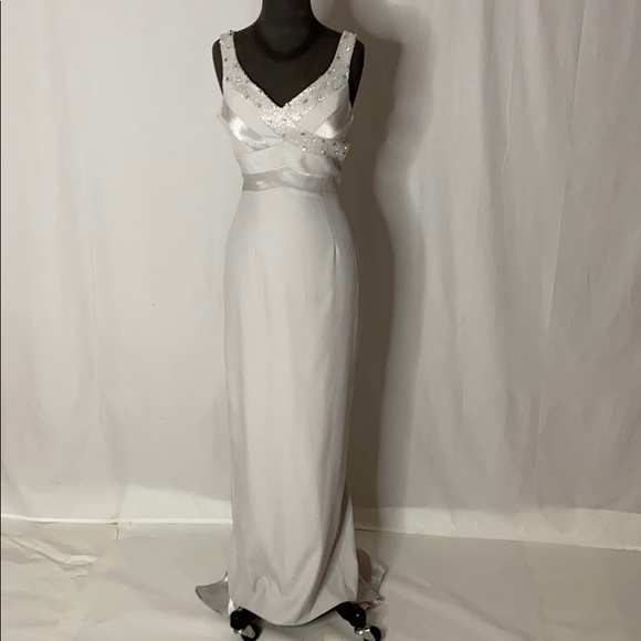 Grey Prom Gown. - Picture 5 of 5